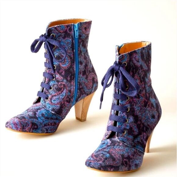 Sundance Ophelia Blue Paisley Boots - Picture 1 of 15